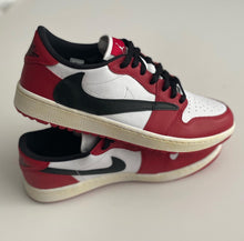 Load image into Gallery viewer, Travis Scott Jordan 1 Low ‘Chicago’ Custom
