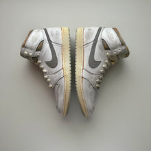 Load image into Gallery viewer, 1985 Jordan 1 ‘Natural Grey’ Custom