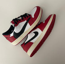 Load image into Gallery viewer, Travis Scott Jordan 1 Low ‘Chicago’ Custom