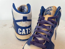 Load image into Gallery viewer, 1985 Kentucky Wildcats Dunk Custom