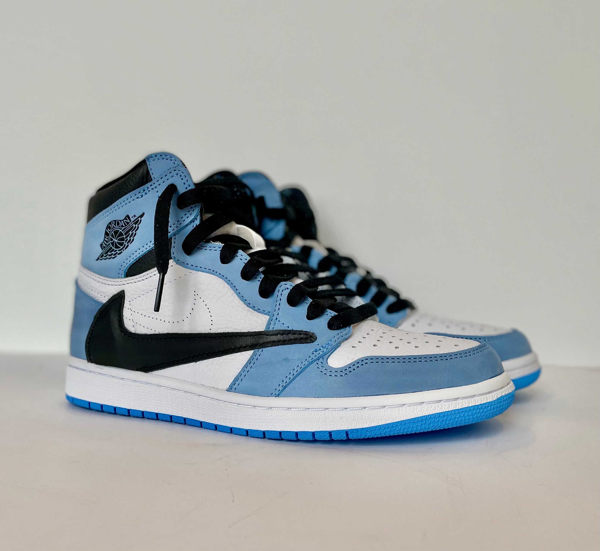 Travis Scott Jordan 1 High UNC Custom KICKSBYN8